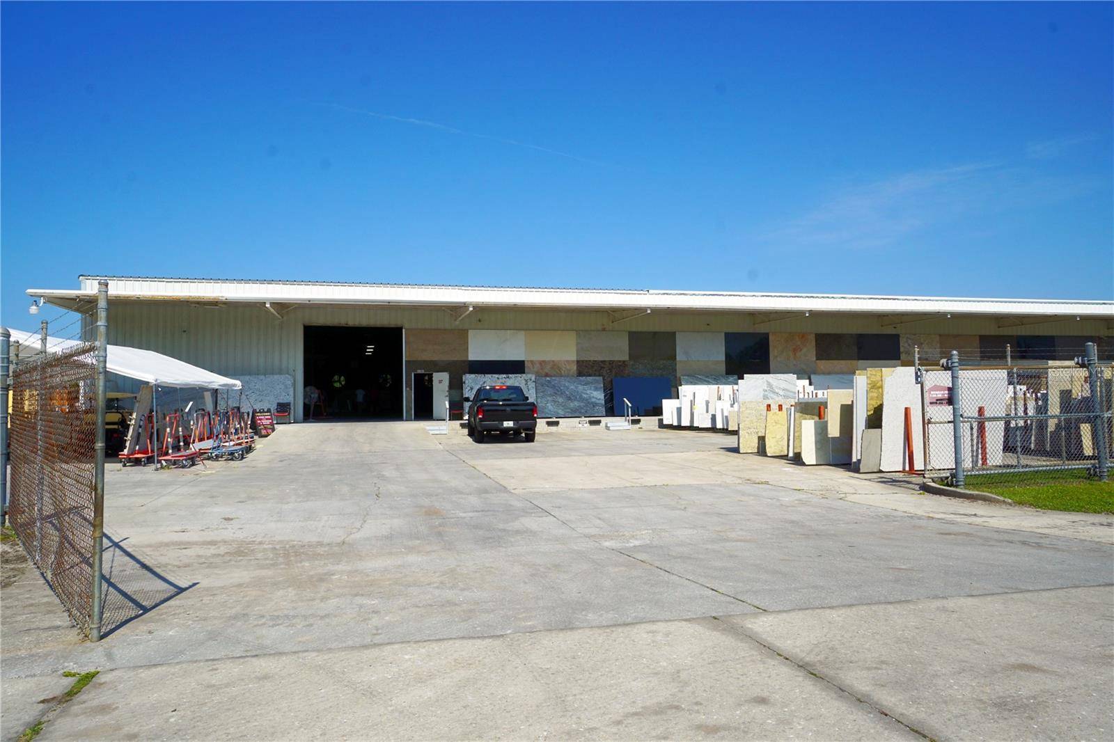 4500 CARMICHAEL AVE #Building 4, Sarasota, FL 34234