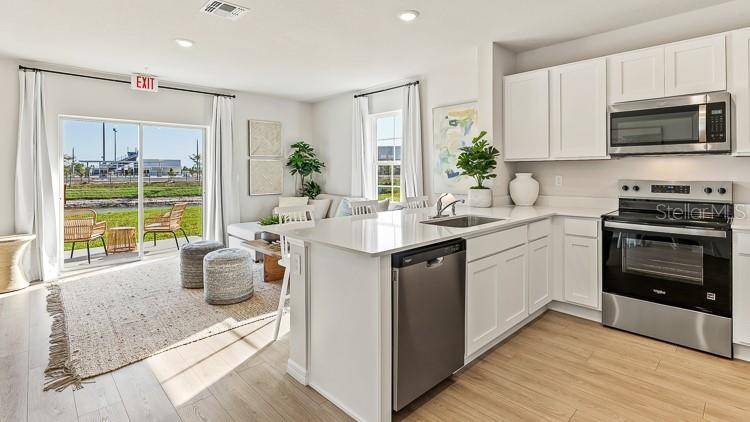 4013 GOLD DUST LN, Sarasota, FL 34243