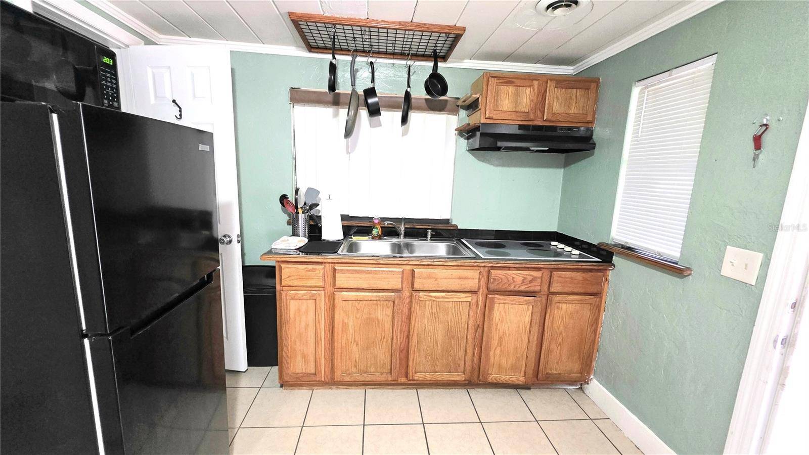 2031 4TH ST, Sarasota, FL 34237