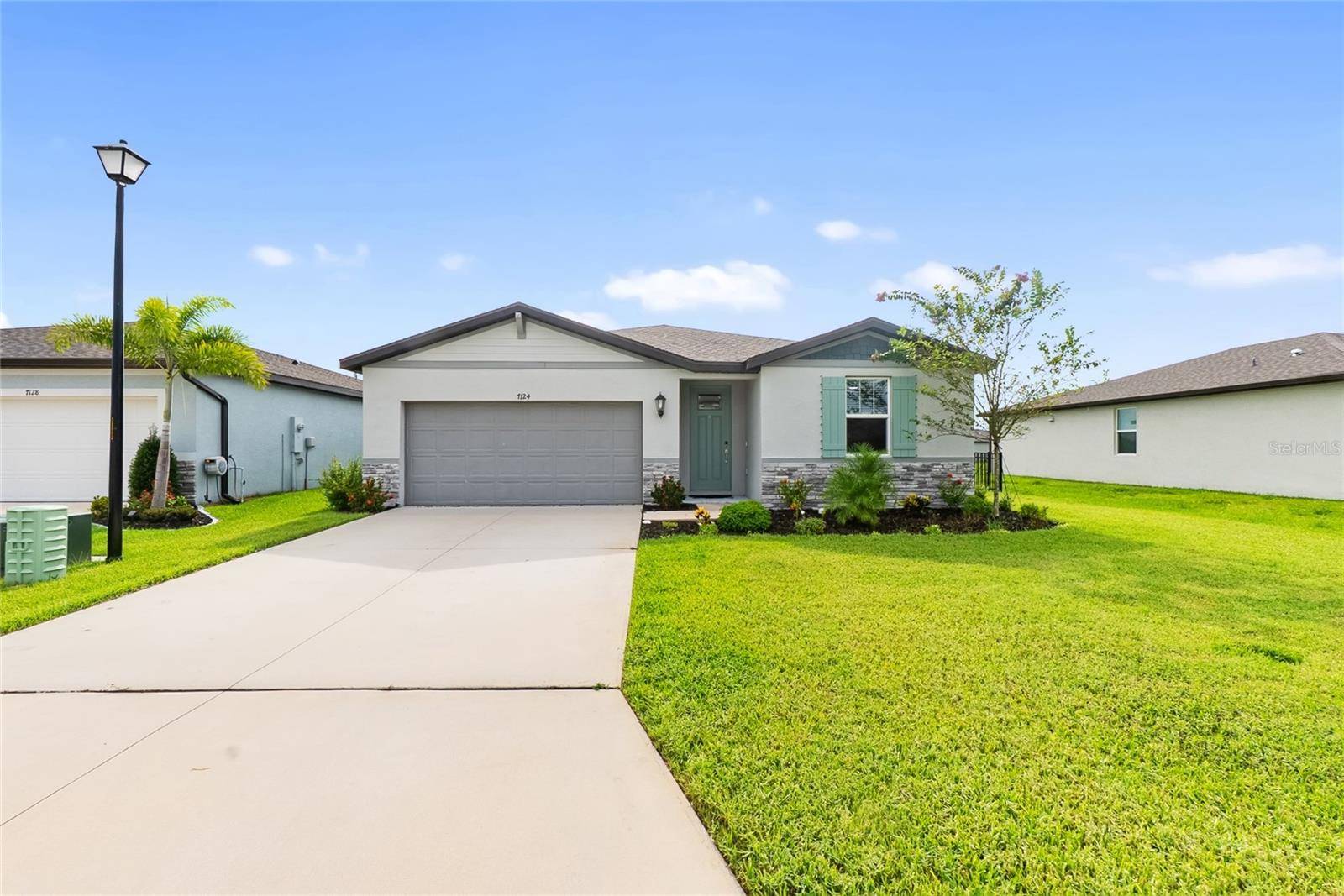 7124 AMELIA RIVER DR, Parrish, FL 34219
