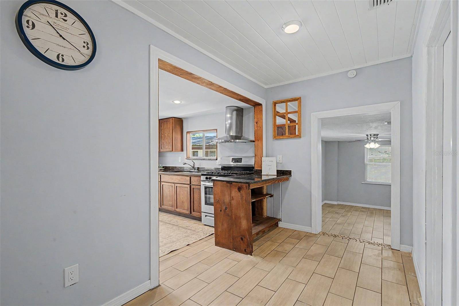 201 BROOKS RD, Frostproof, FL 33843