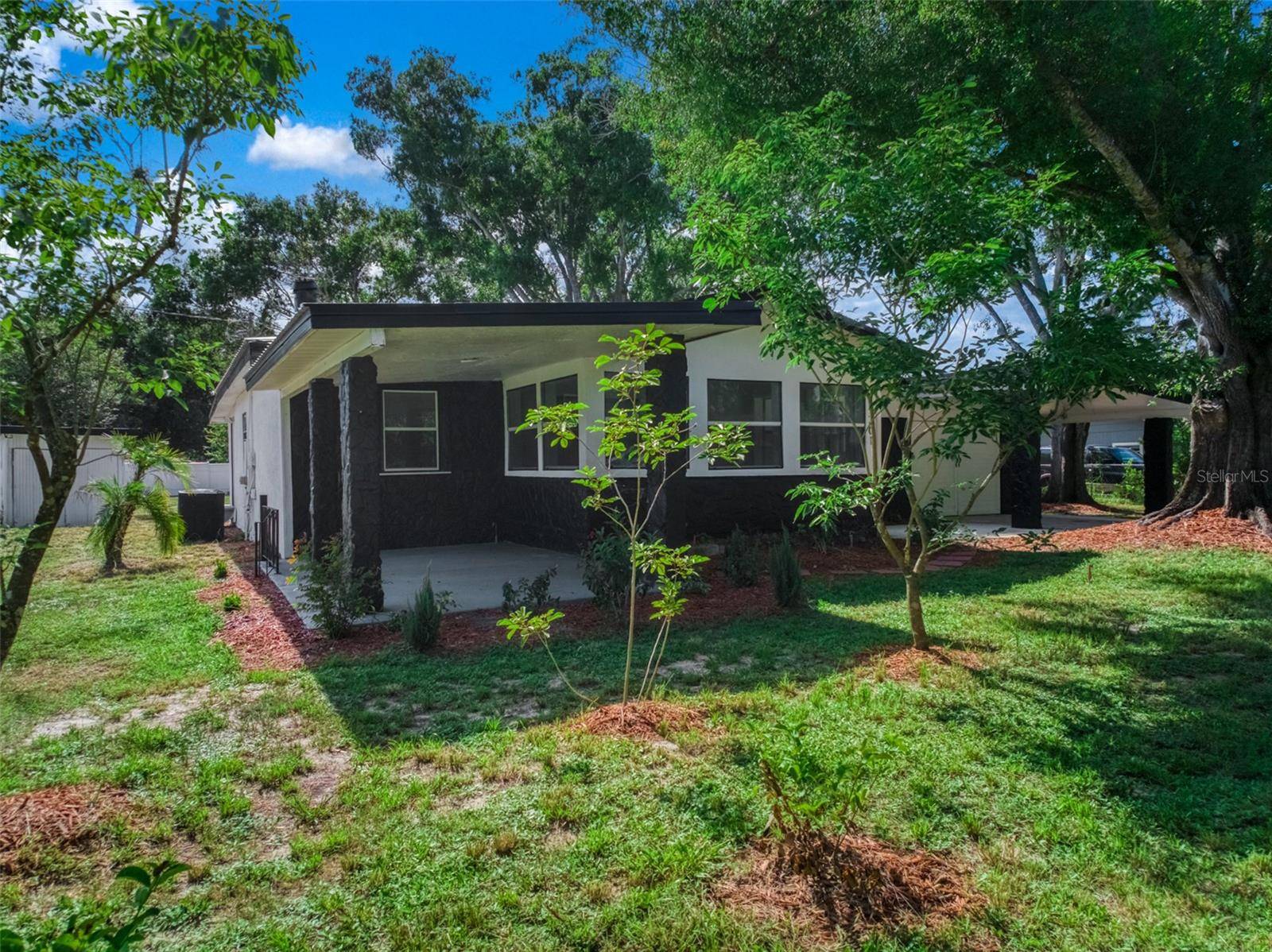 201 BROOKS RD, Frostproof, FL 33843