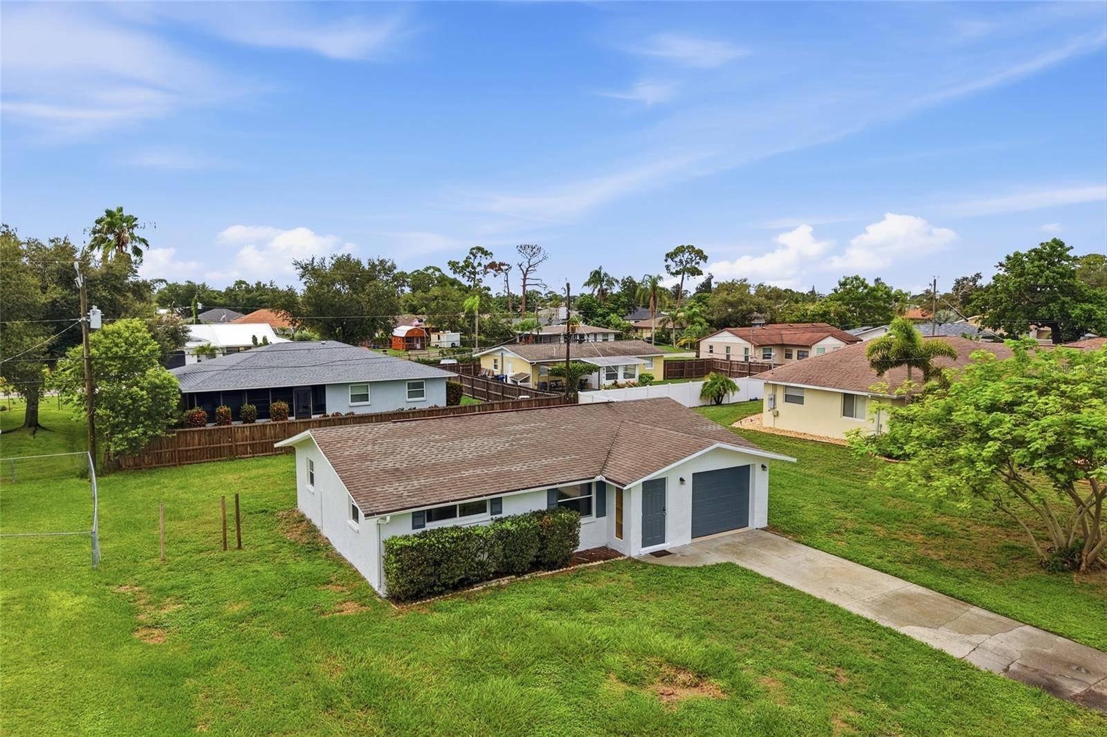935 EVEREST RD, Venice, FL 34293