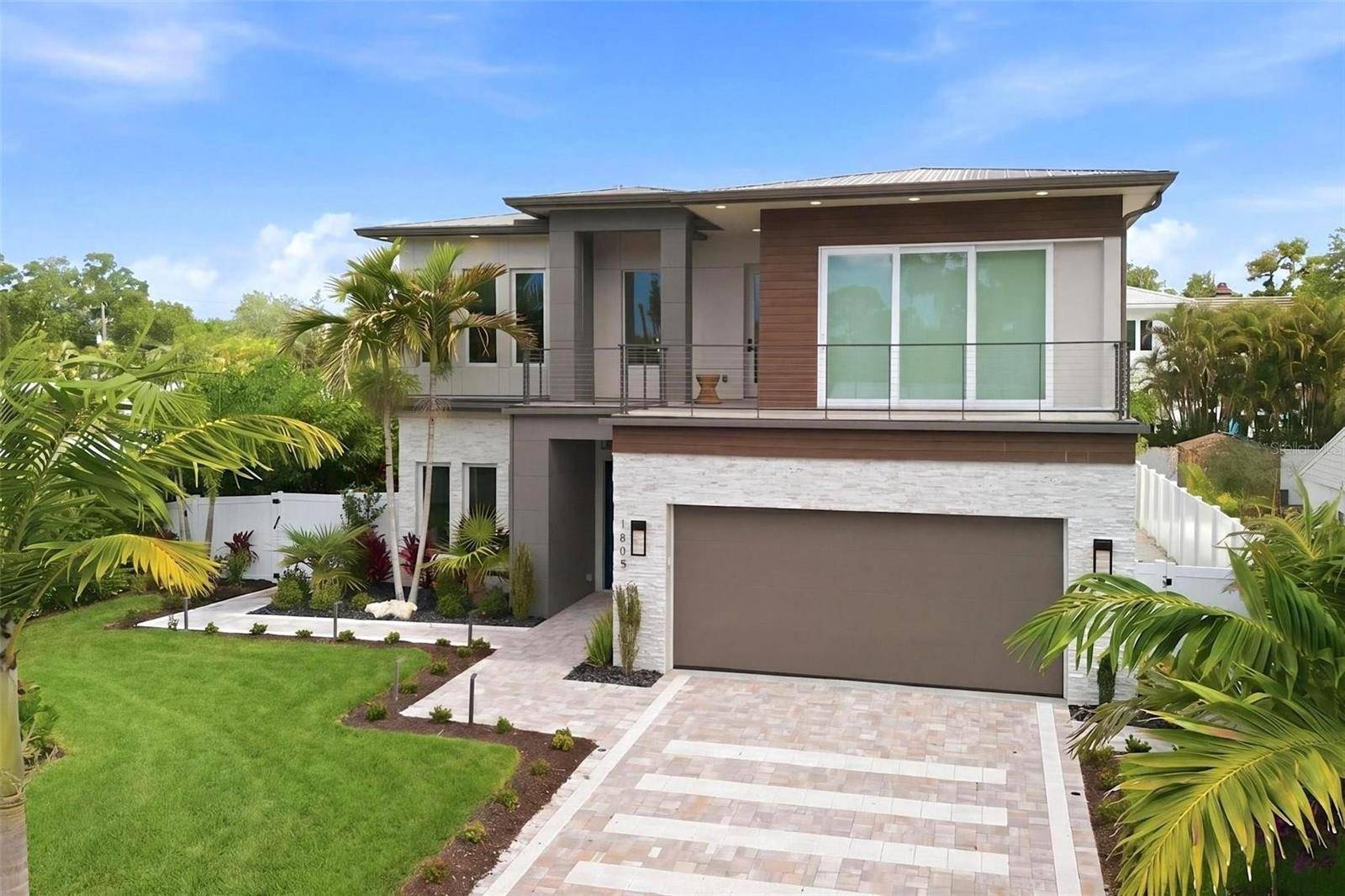 1805 GOLDENROD ST, Sarasota, FL 34239