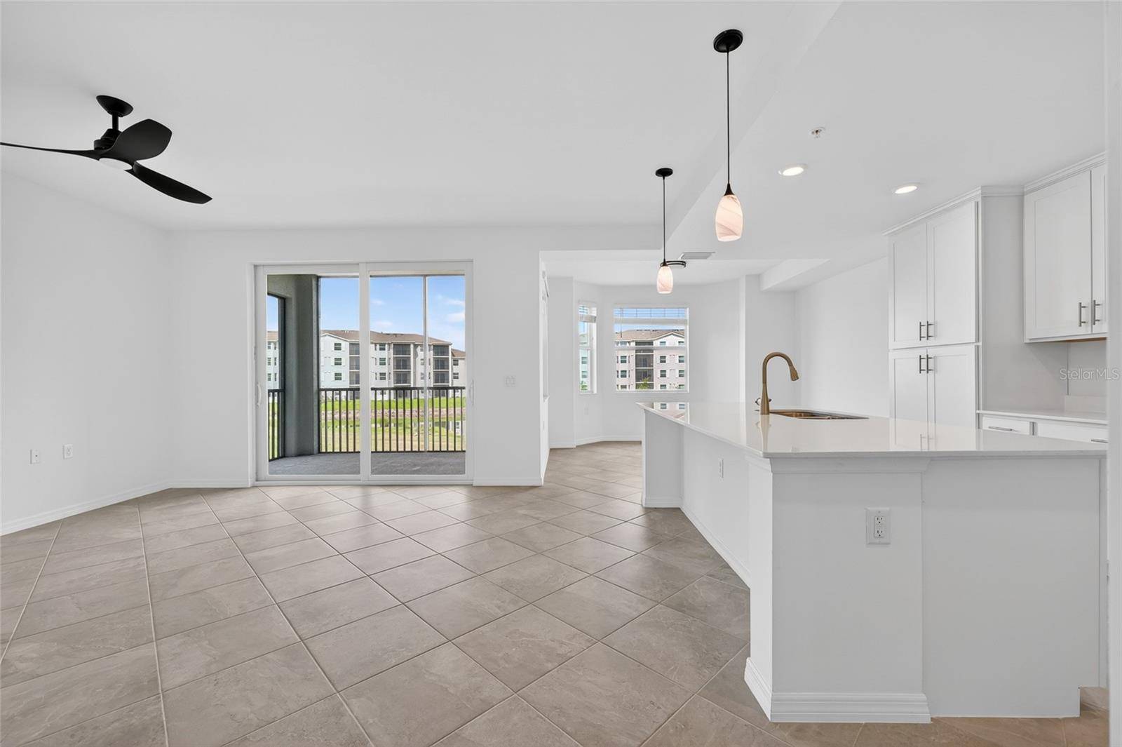 18461 COPPERHEAD CT N #422, Lehigh Acres, FL 33936