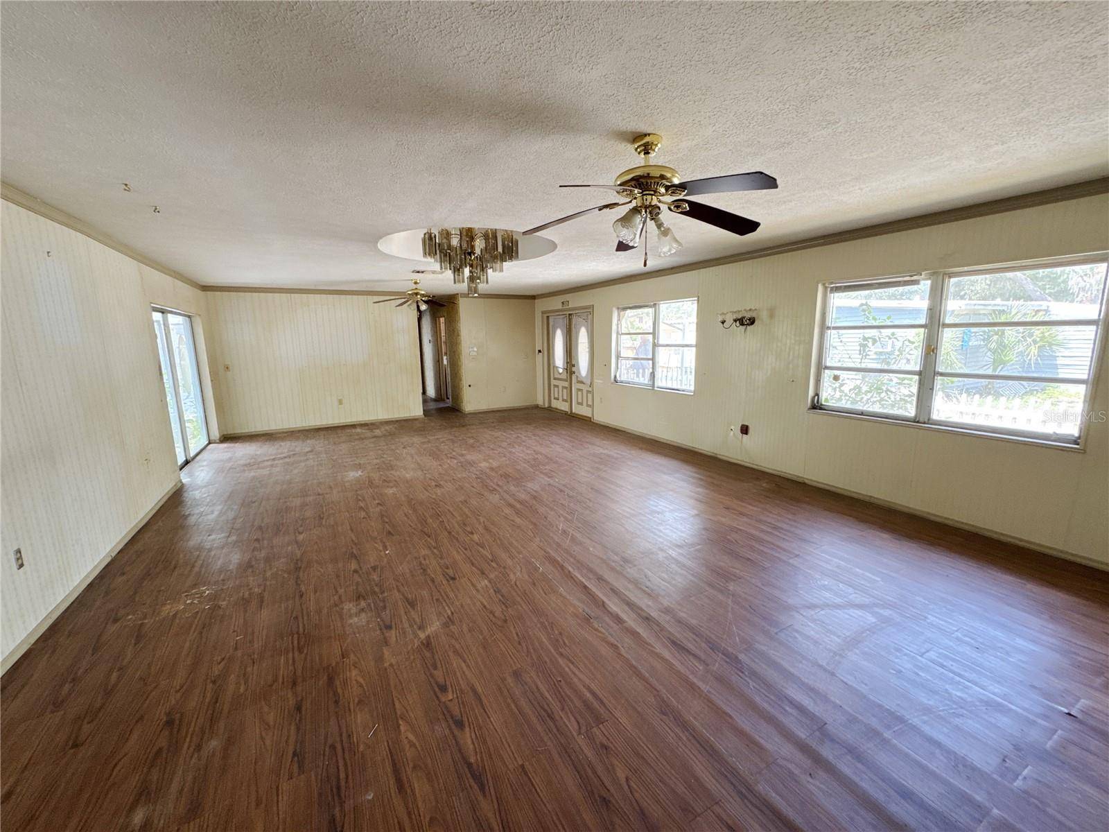 4103 BRAZILNUT AVE, Sarasota, FL 34234
