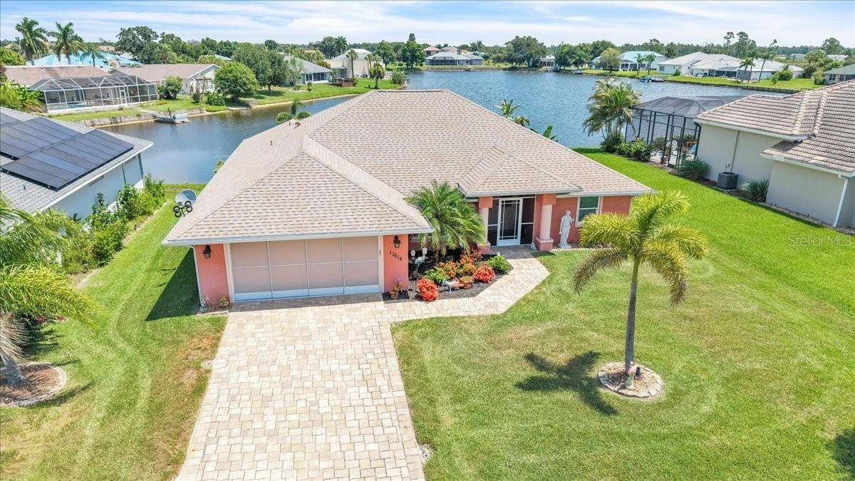 11614 SW COURTLY MANOR DR, Lake Suzy, FL 34269