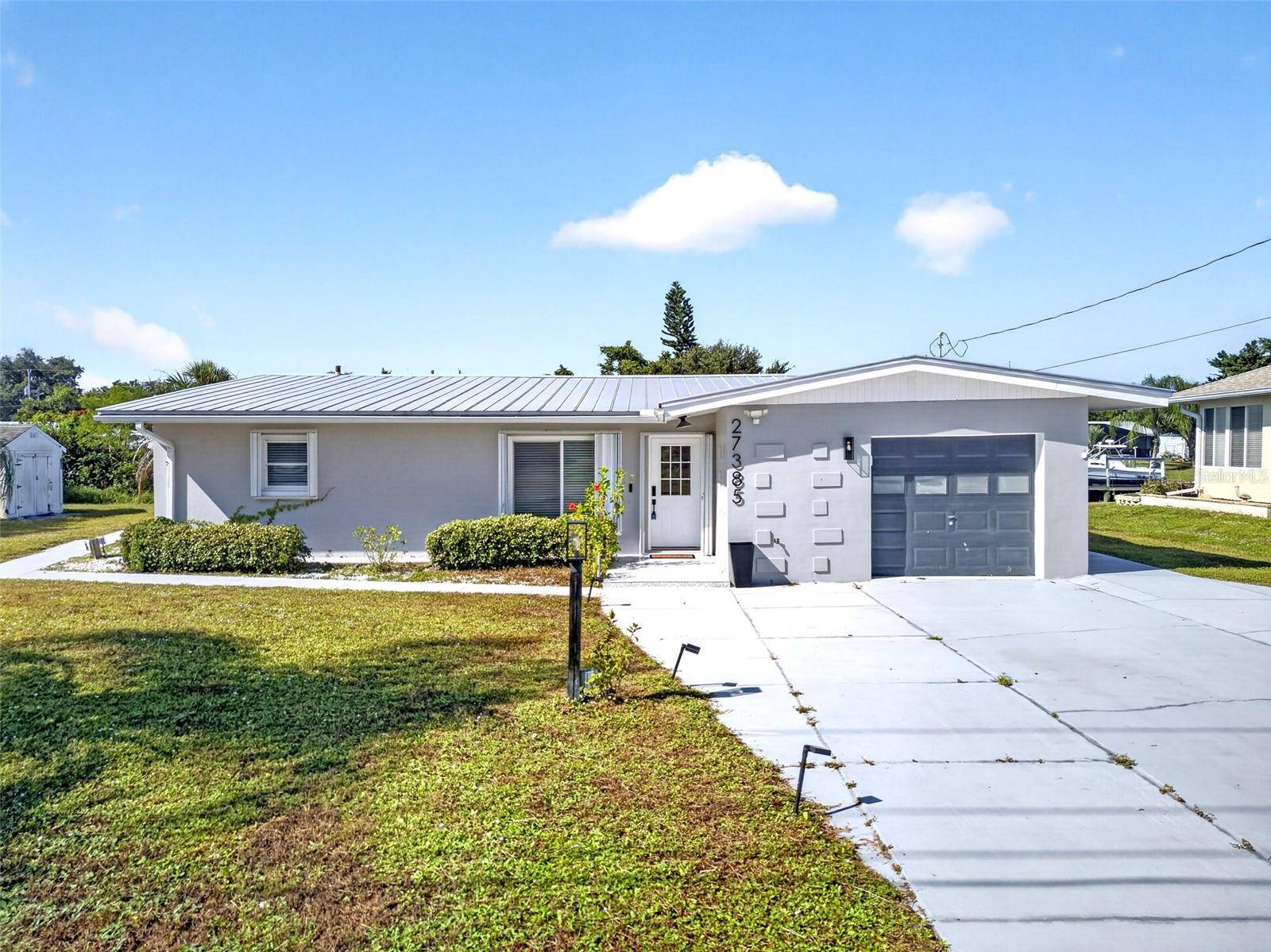 27385 VOYAGEUR DR, Punta Gorda, FL 33983
