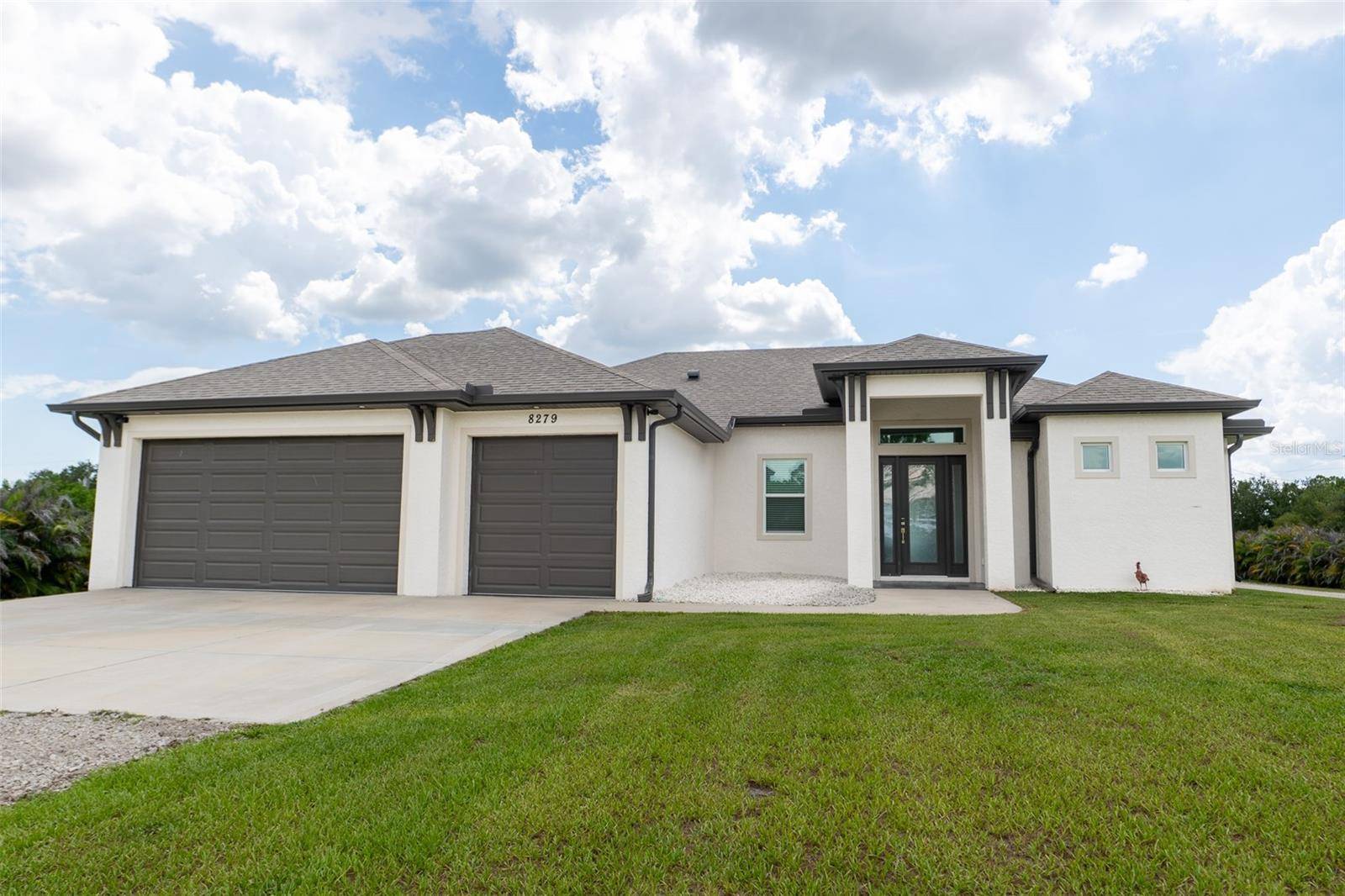 8279 ALFRED BLVD, Punta Gorda, FL 33982