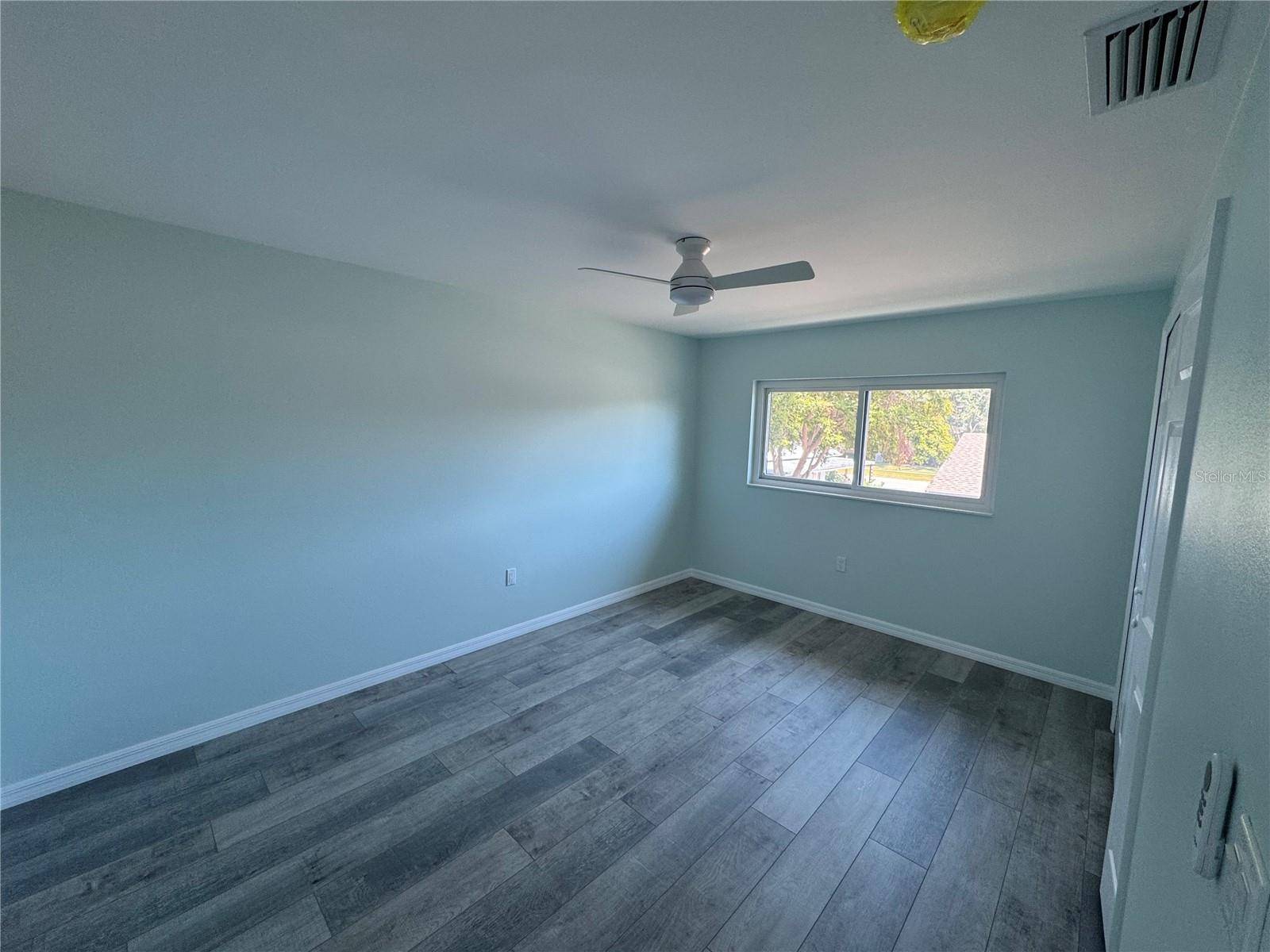 1258 BARBARA DR #202, Venice, FL 34285