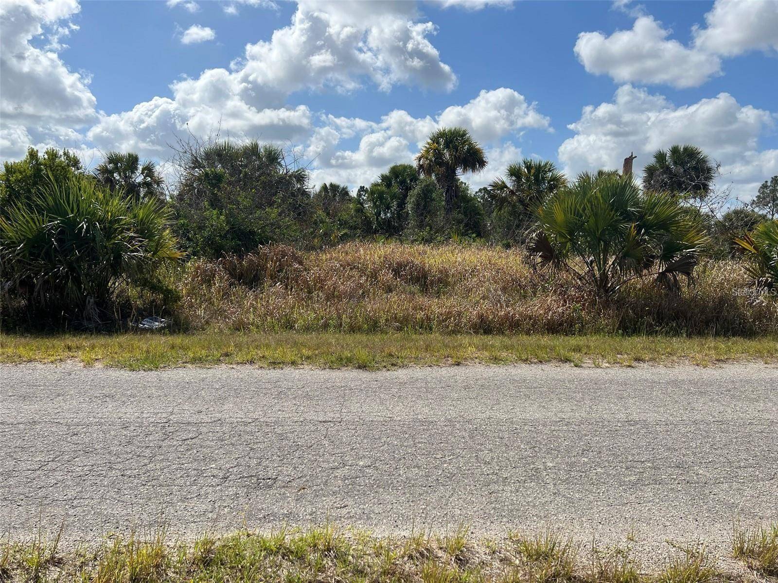 FIVELEAF RD, North Port, FL 34288