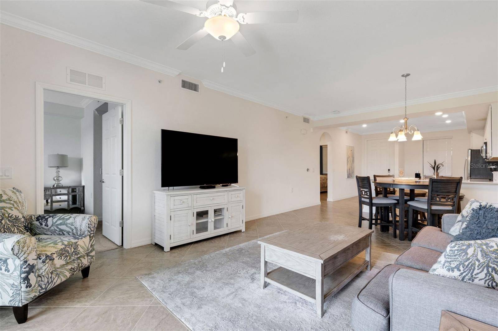 17510 GAWTHROP DR #204, Bradenton, FL 34211