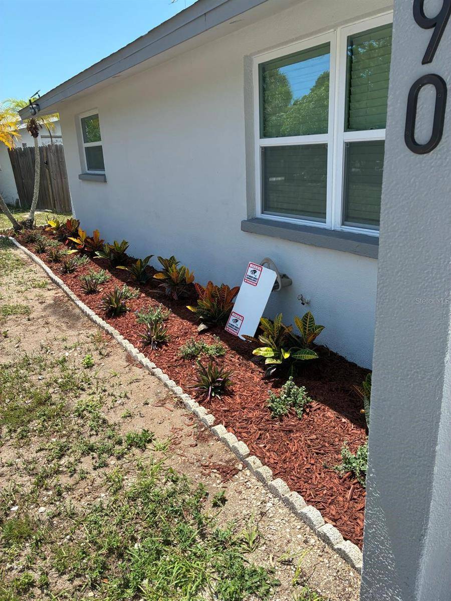 8290 OSPREY RD, Englewood, FL 34224