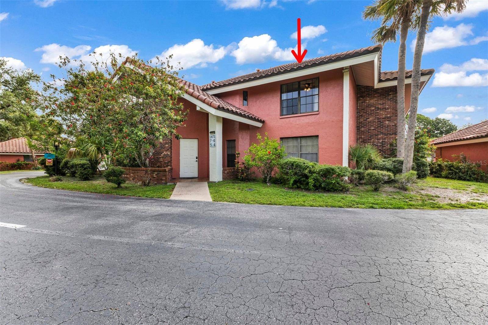 3013 CLARK RD #6, Sarasota, FL 34231
