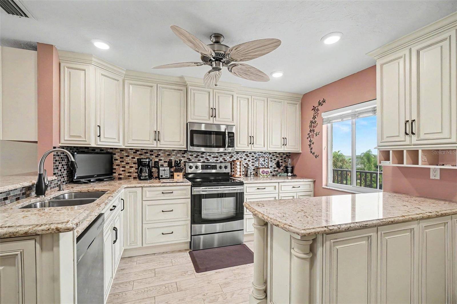 9011 MIDNIGHT PASS RD #329, Sarasota, FL 34242
