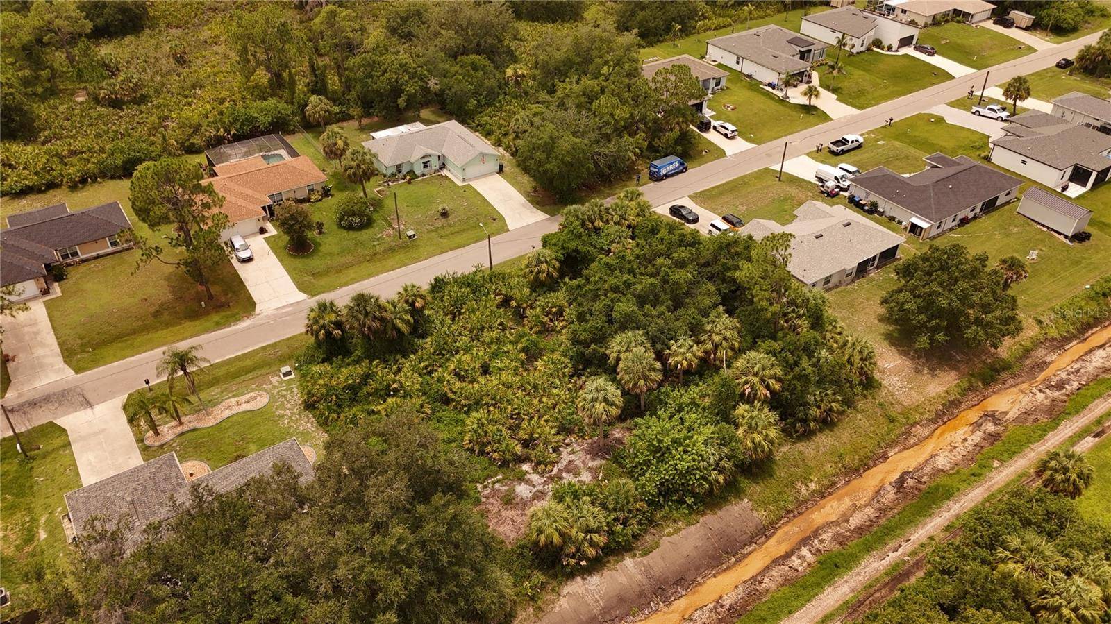 Lot 17 & 18 TUPELO AVE, North Port, FL 34286