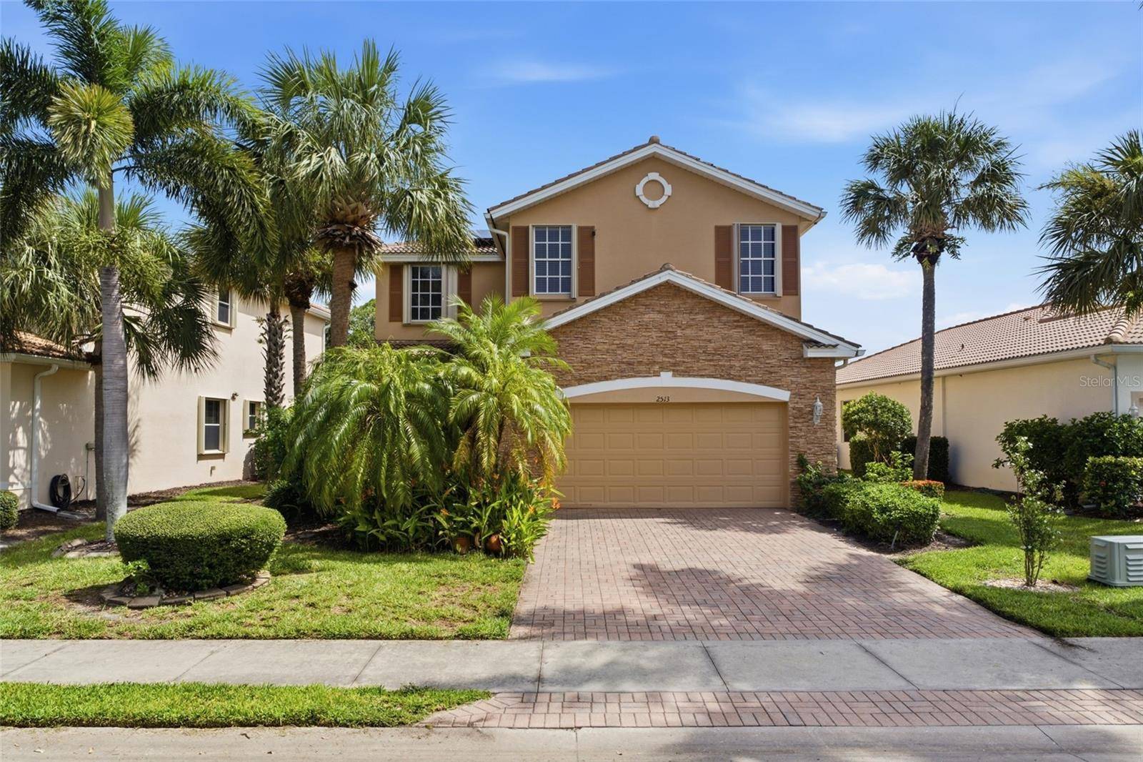 2513 KEYSTONE LAKE DR, Cape Coral, FL 33909