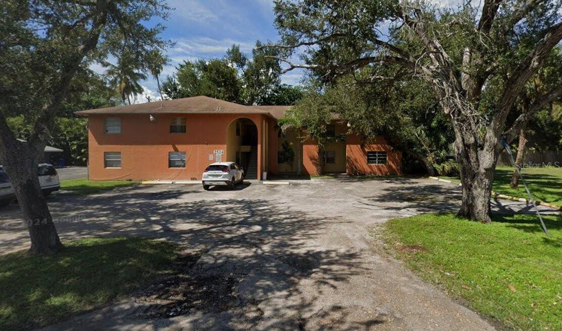 2524 CONGRESS ST ##4, Fort Myers, FL 33901