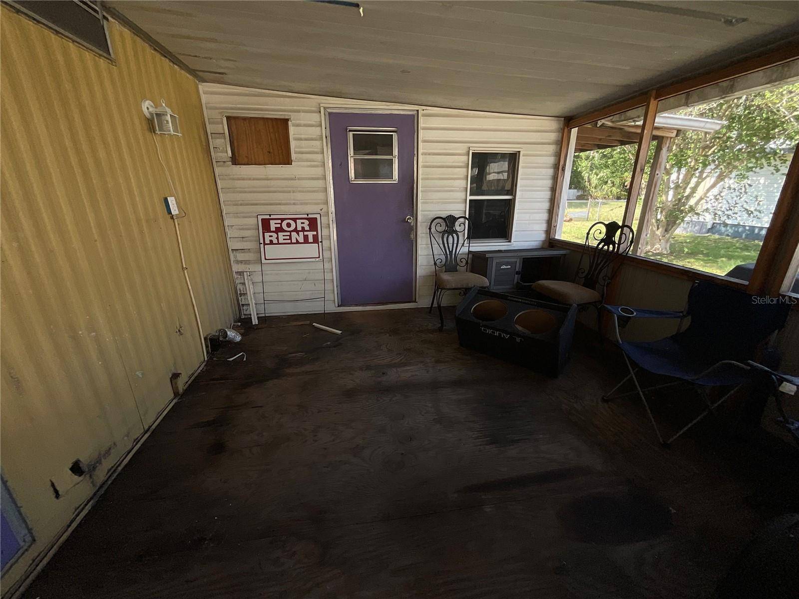 702 JERSEY CT, Dundee, FL 33838