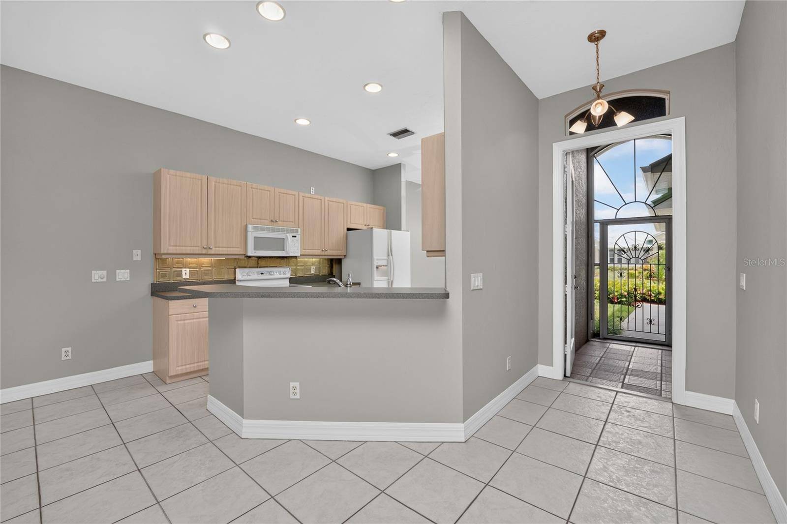 1611 ATARES DRIVE #Unit 111, Punta Gorda, FL 33950