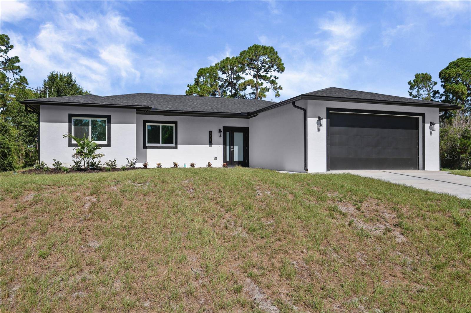 828 GENOA AVE S, Lehigh Acres, FL 33974
