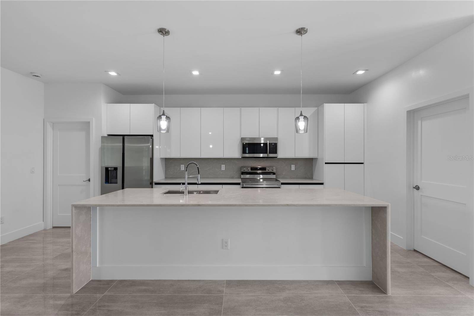 828 GENOA AVE S, Lehigh Acres, FL 33974