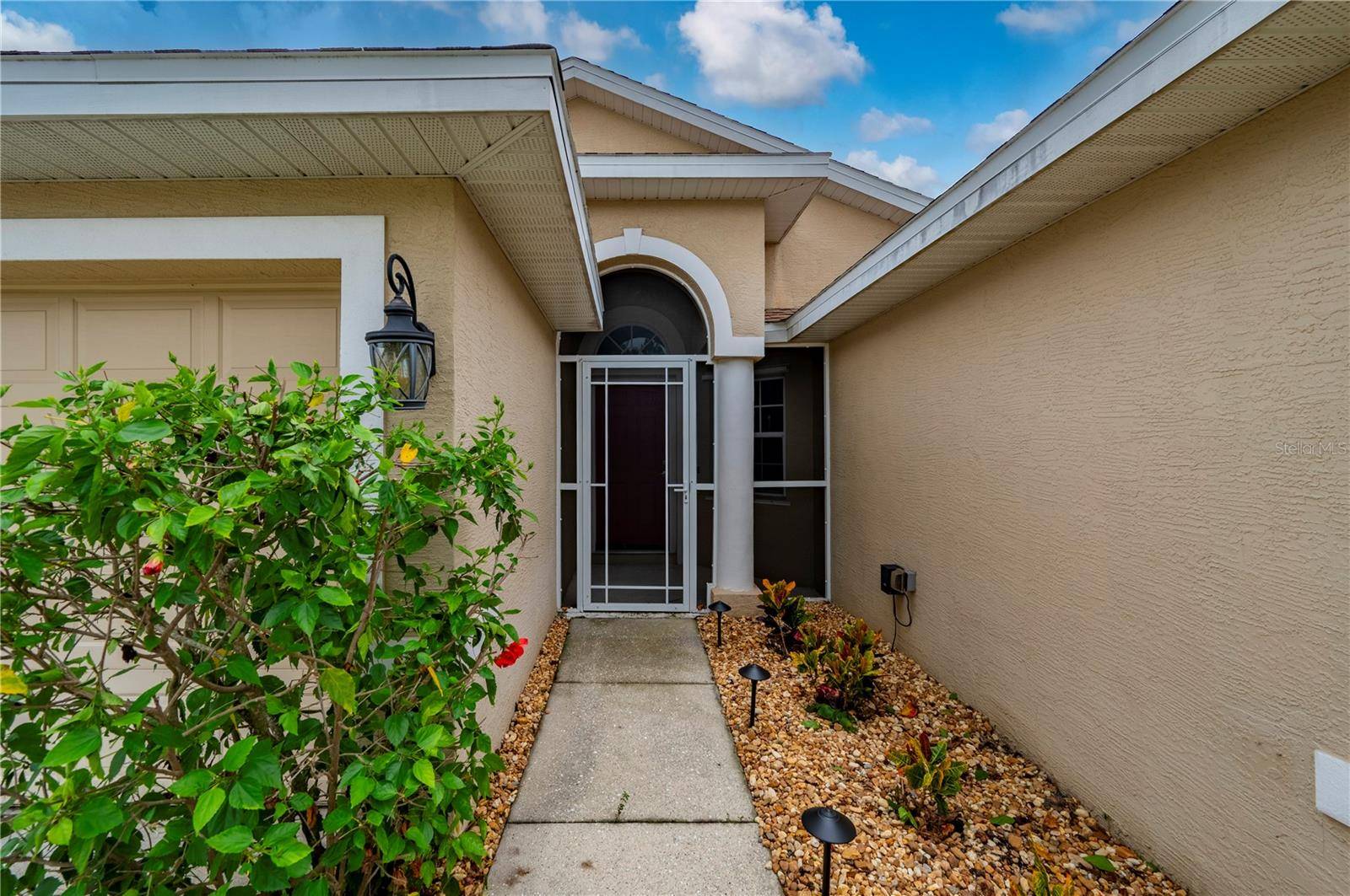 1611 SCARLETT AVE, North Port, FL 34289