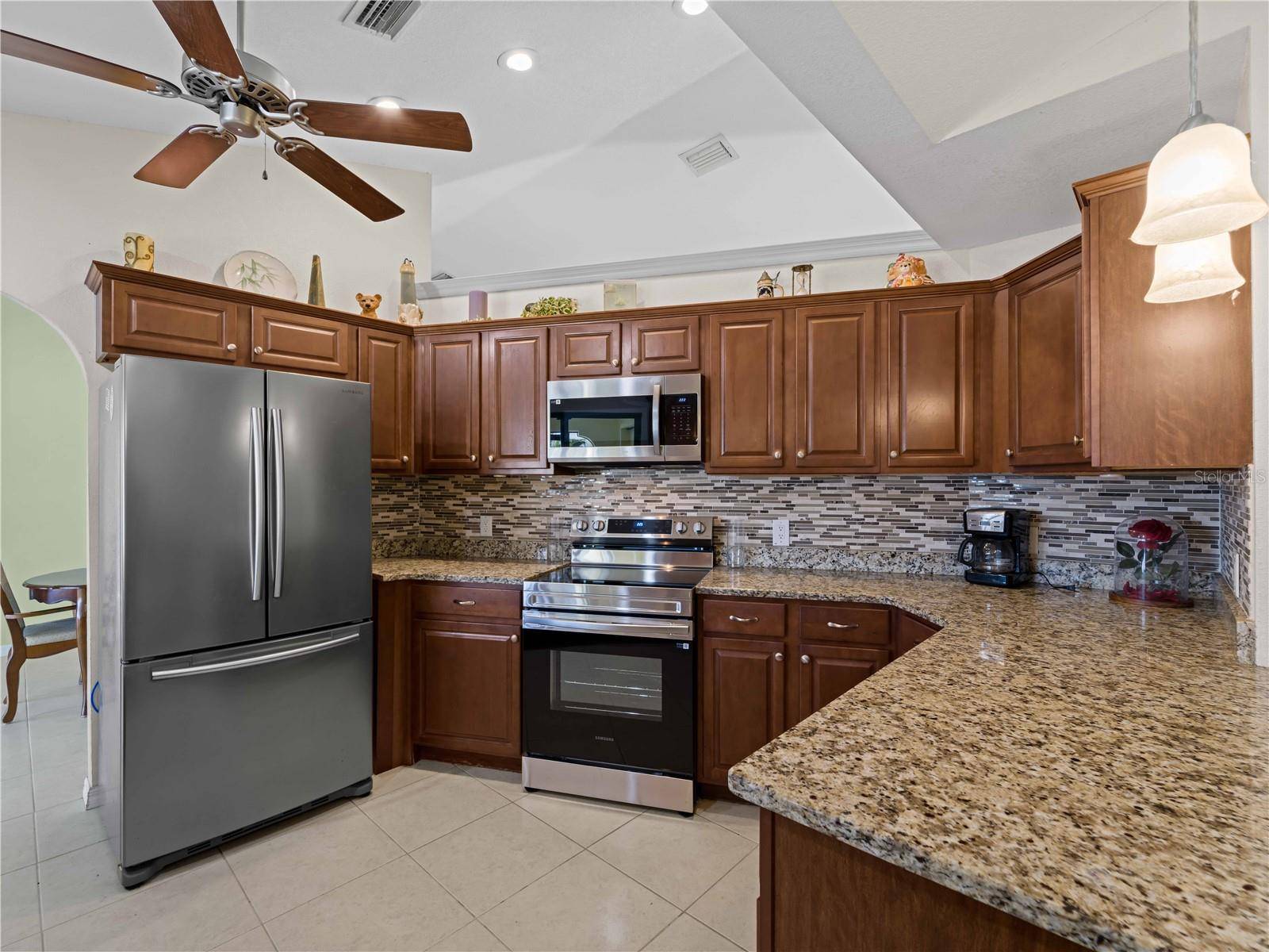 3370 DOVER DR, Punta Gorda, FL 33983