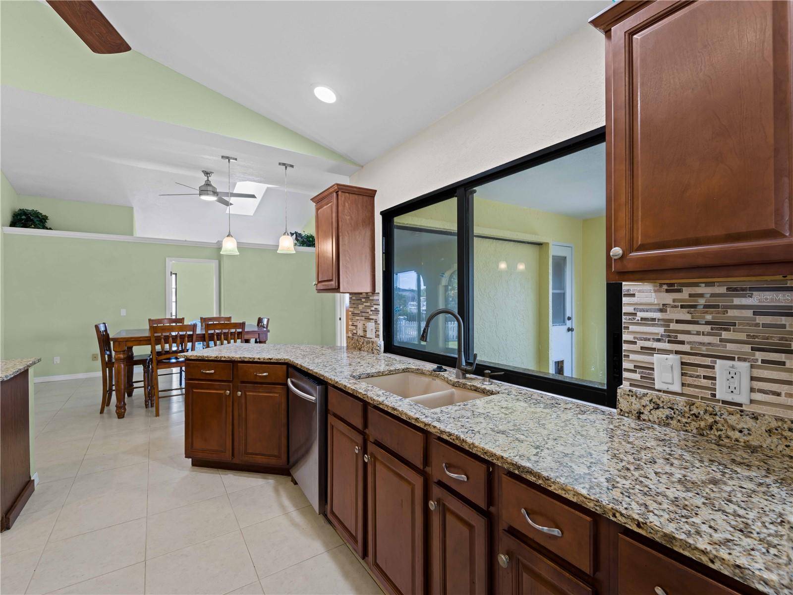 3370 DOVER DR, Punta Gorda, FL 33983
