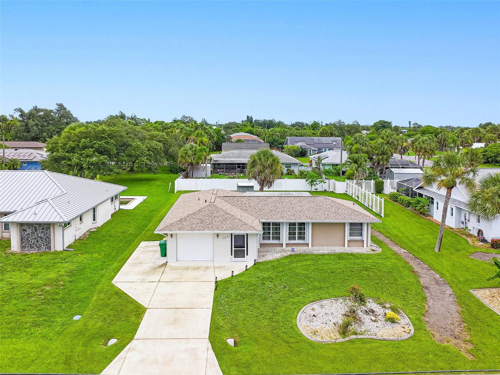 18423 ALPHONSE CIR, Port Charlotte, FL 33948