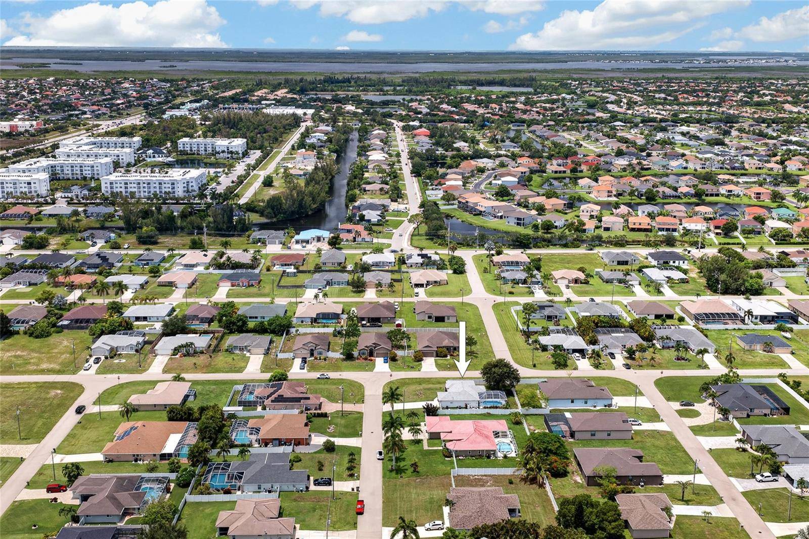 1821 SW 22ND TER, Cape Coral, FL 33991