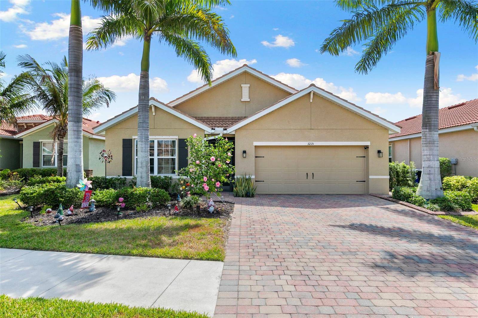 3215 BIRCHIN LN, Fort Myers, FL 33916