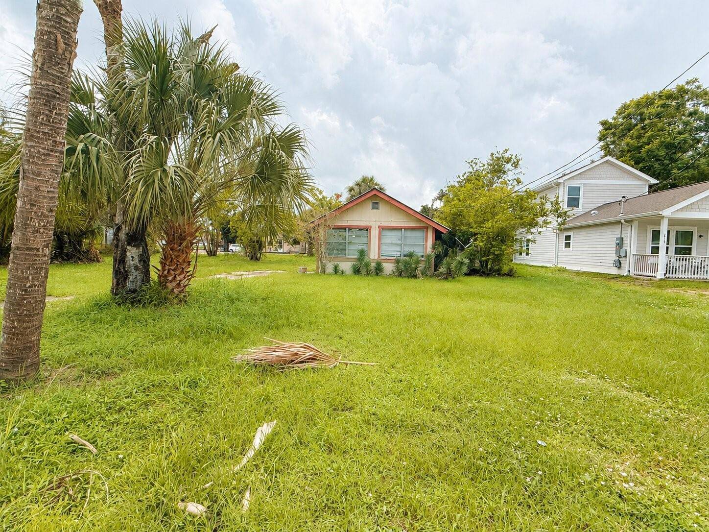 207 S LEE AVE, Arcadia, FL 34266