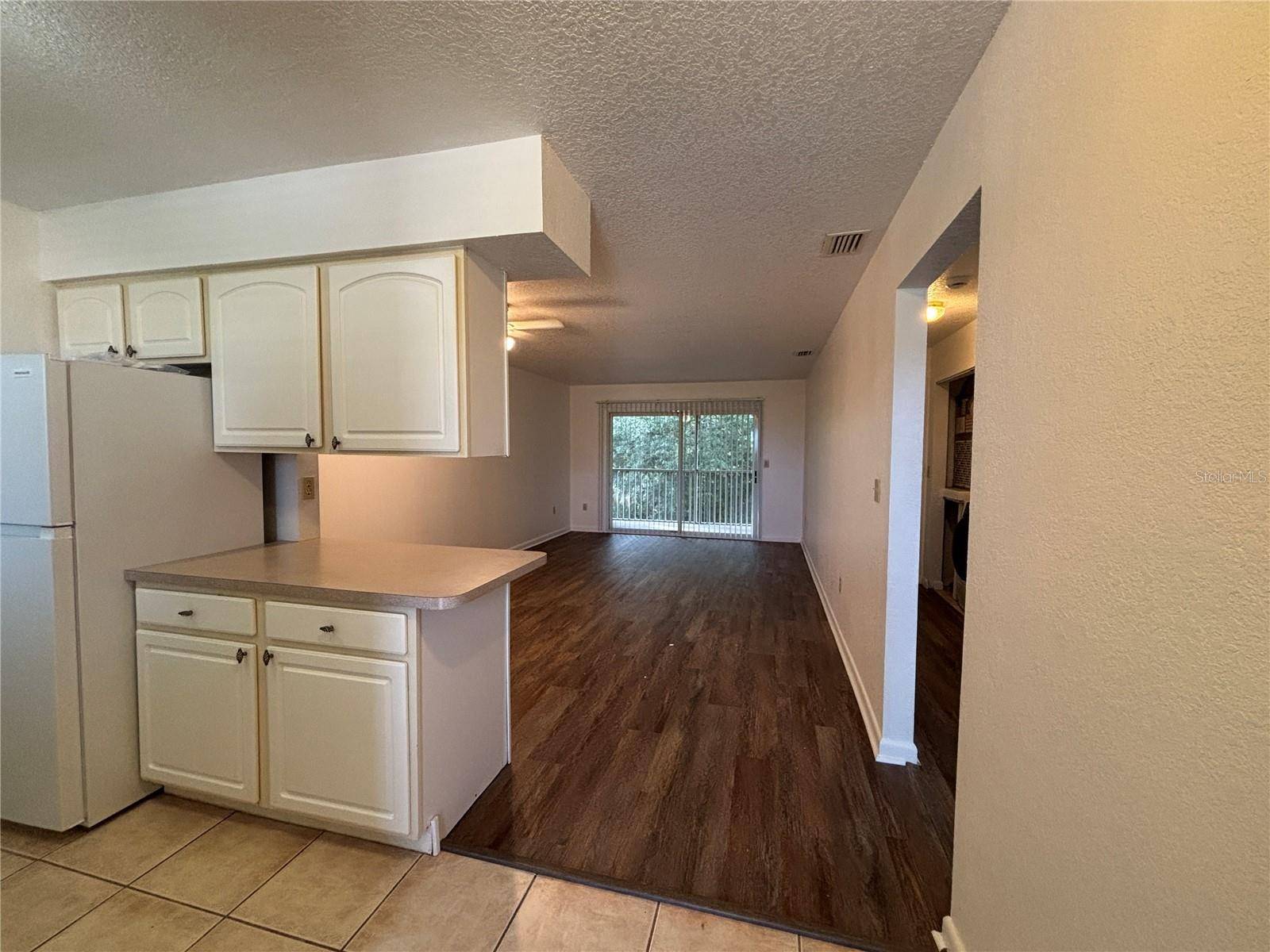 2845 MAGDALINA AVE #4, Punta Gorda, FL 33950