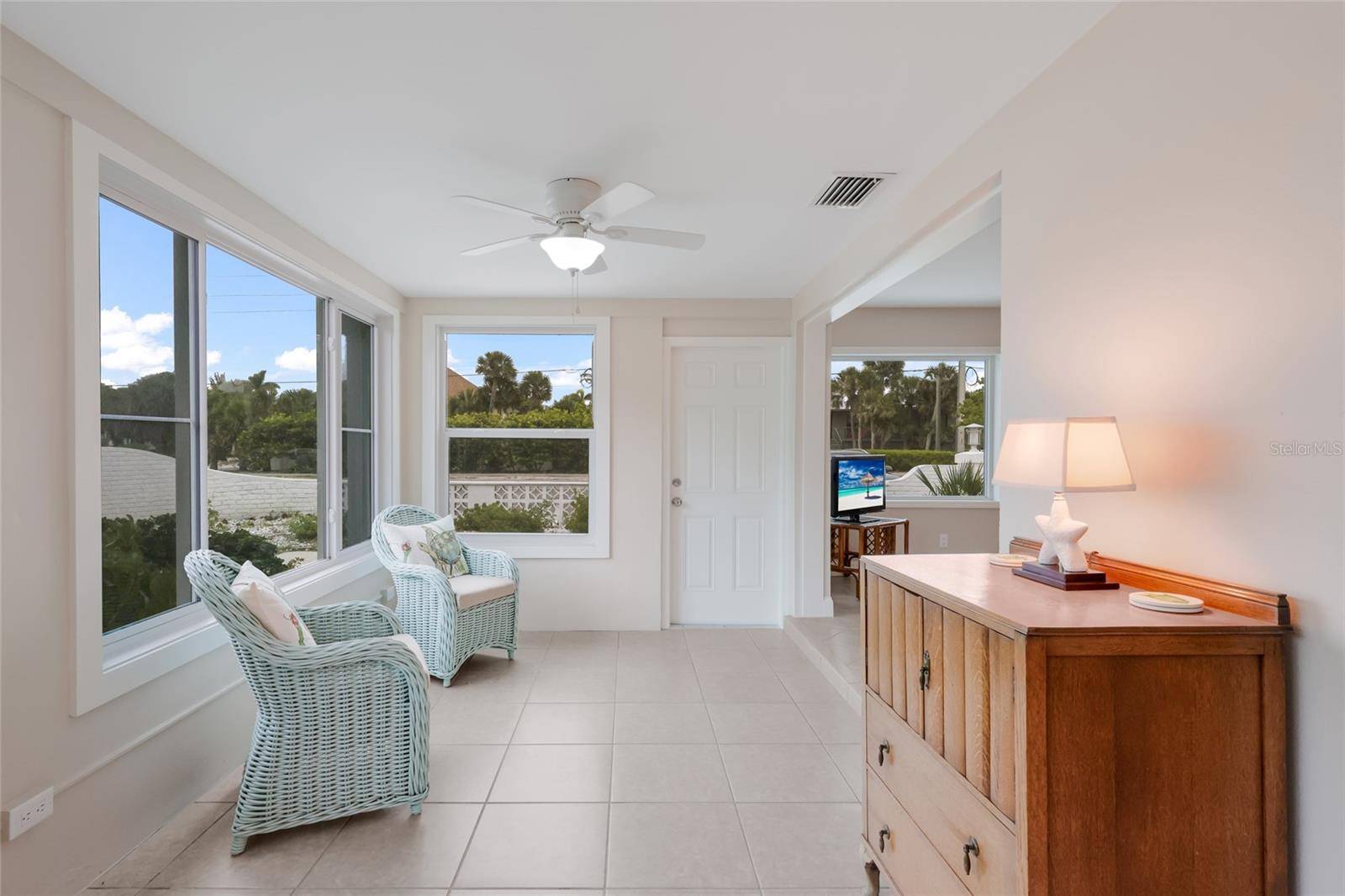 320 GULF BLVD #1A, Boca Grande, FL 33921