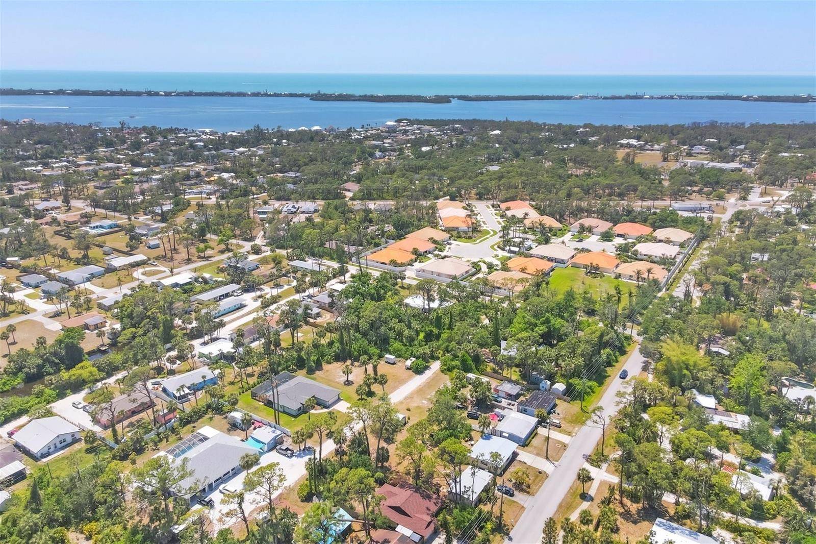 521 ARTISTS AVE, Englewood, FL 34223
