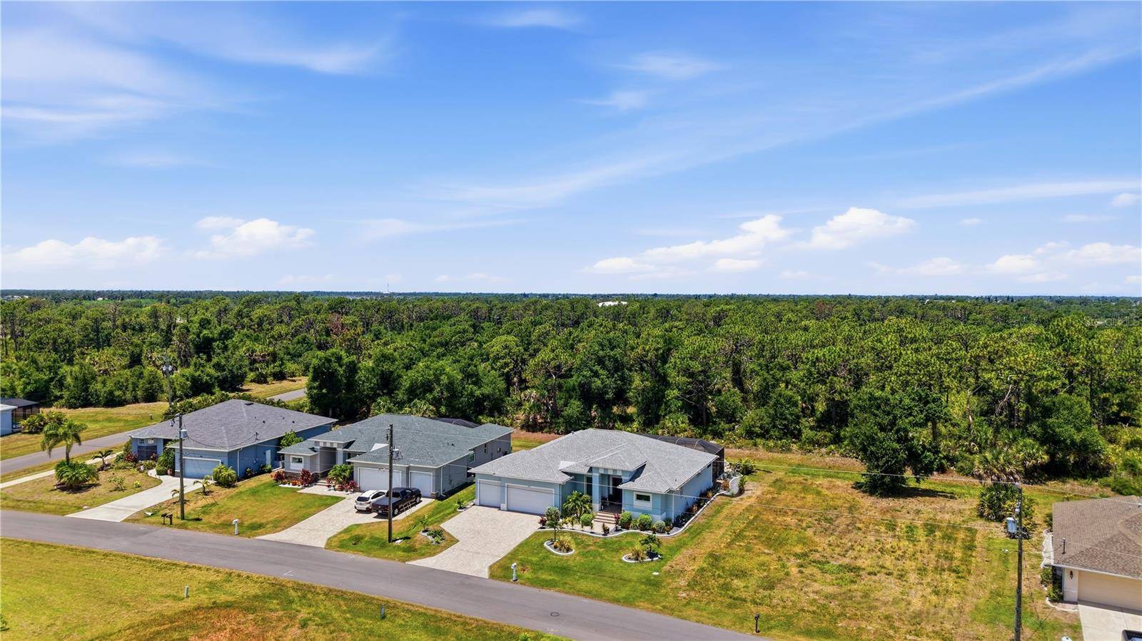 143 LONG MEADOW LN, Rotonda West, FL 33947