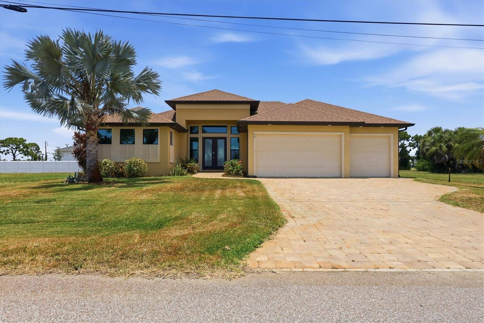 60 HARNESS RD, Placida, FL 33946