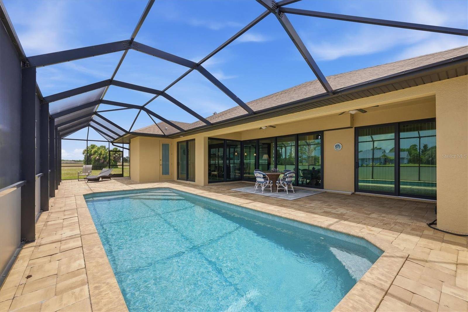 60 HARNESS RD, Placida, FL 33946