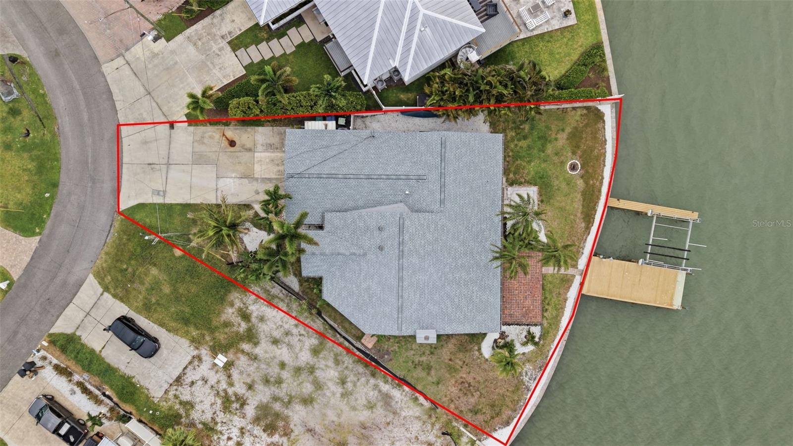 16115 4TH ST E, Redington Beach, FL 33708