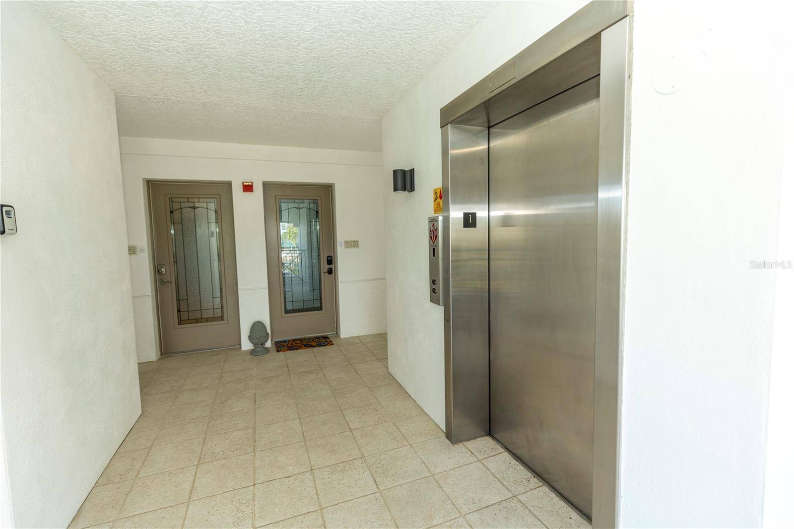 9203 GRIGGS RD #102, Englewood, FL 34224