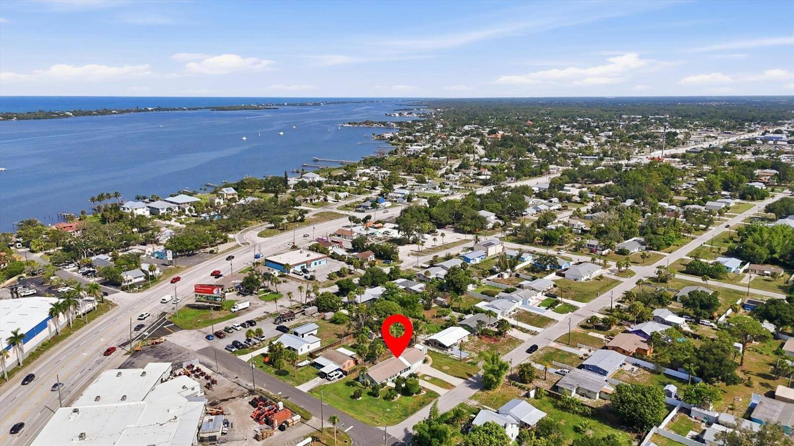 898 S BROADWAY, Englewood, FL 34223