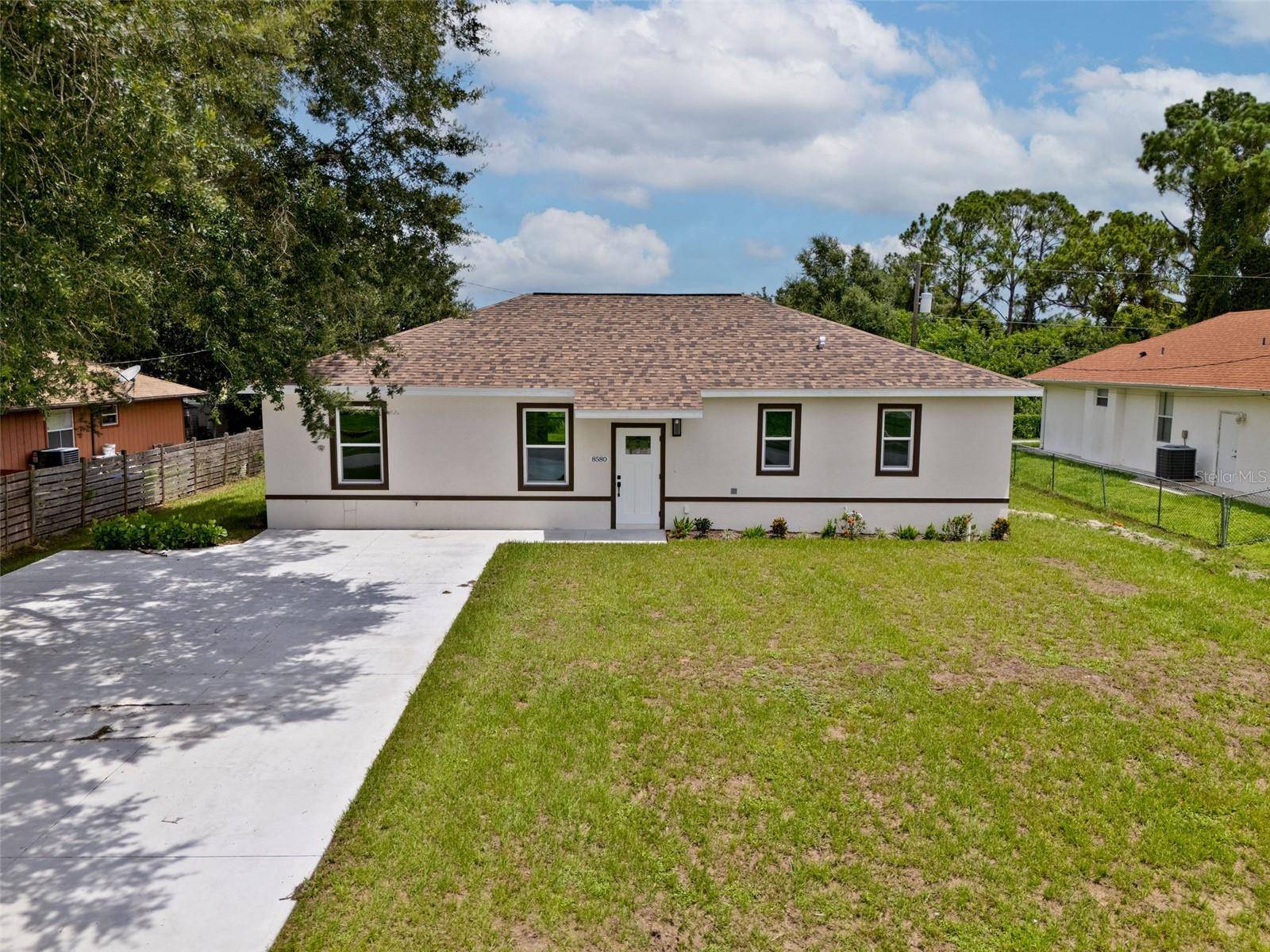 8580 W PRICE BLVD, North Port, FL 34291