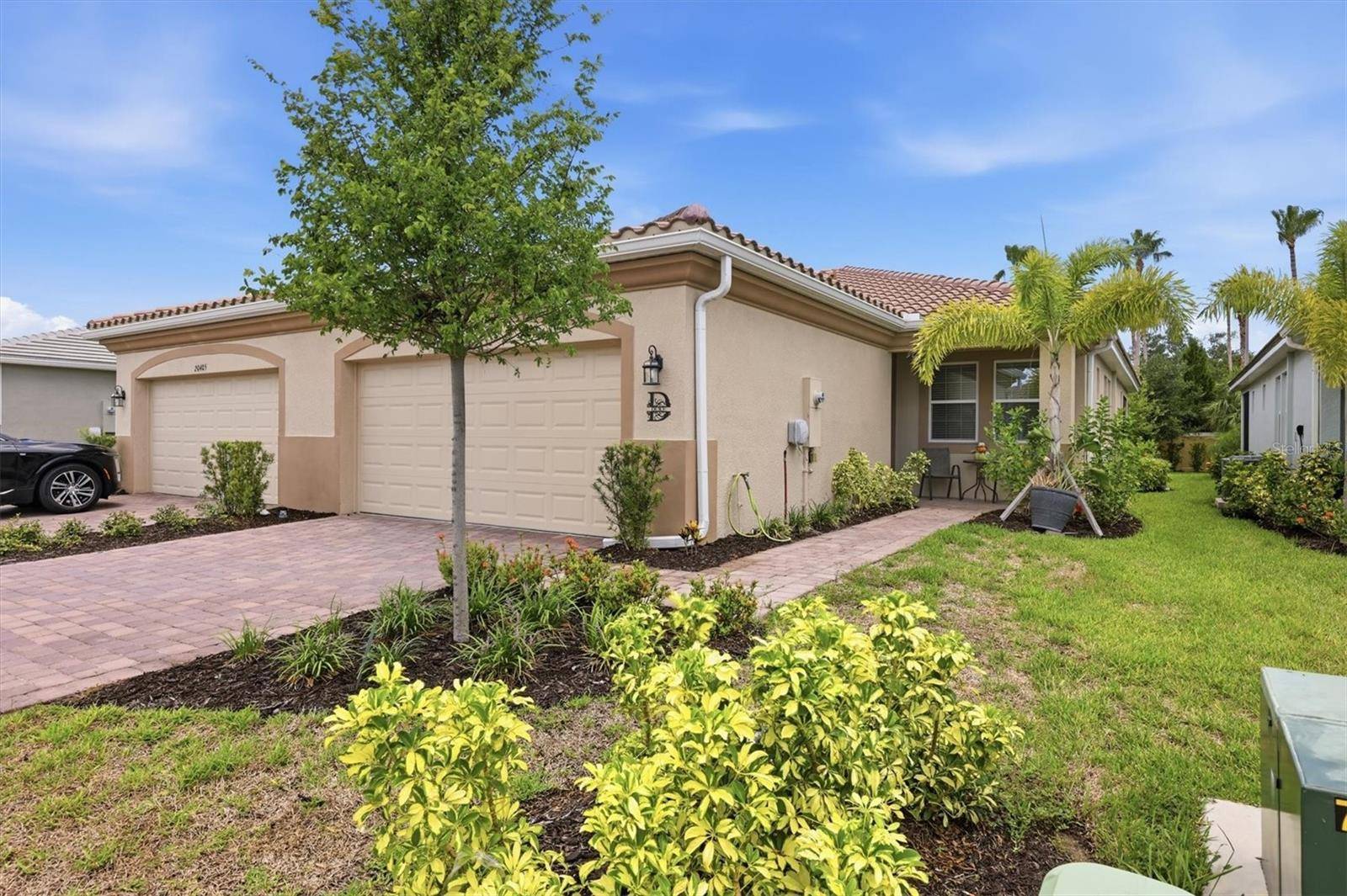 20411 SYMPHONY PL, Venice, FL 34293