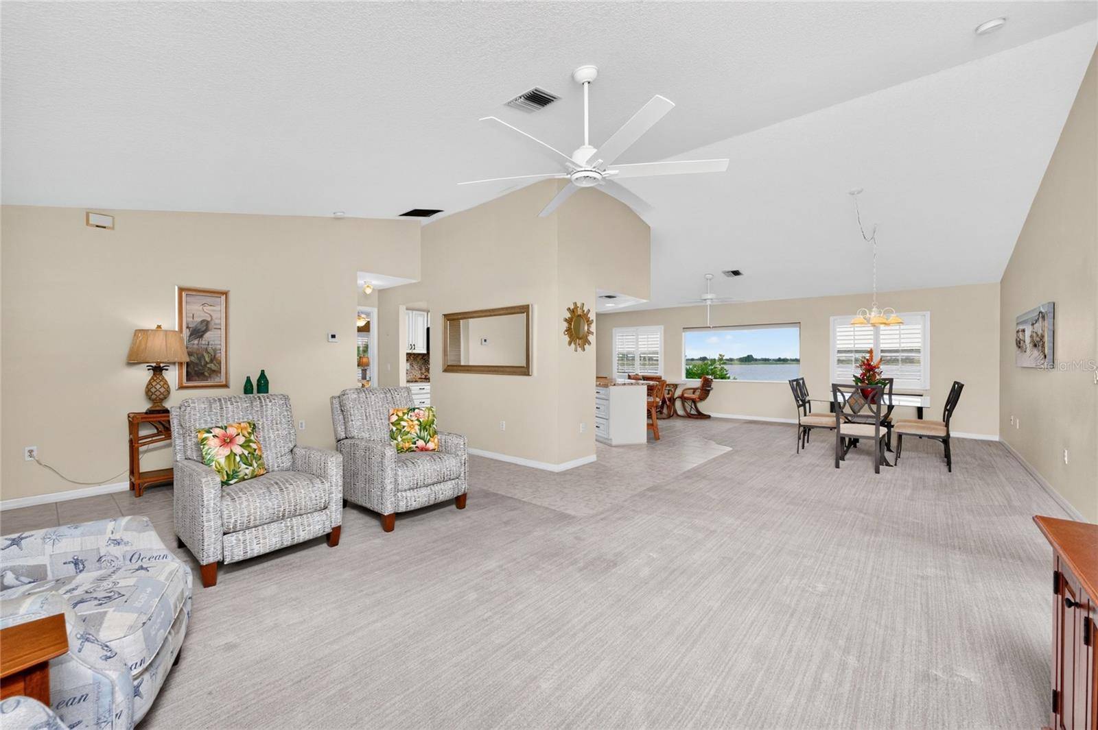 31 MEADOWLARK LN, Placida, FL 33946