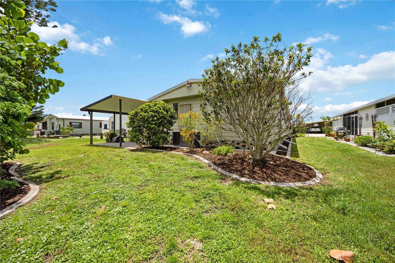 141 RAROTONGA RD, North Port, FL 34287