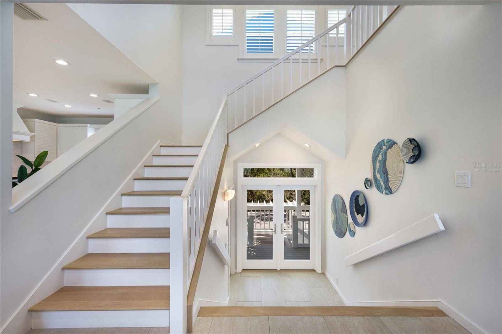 585 BUTTONWOOD BAY DR, Boca Grande, FL 33921