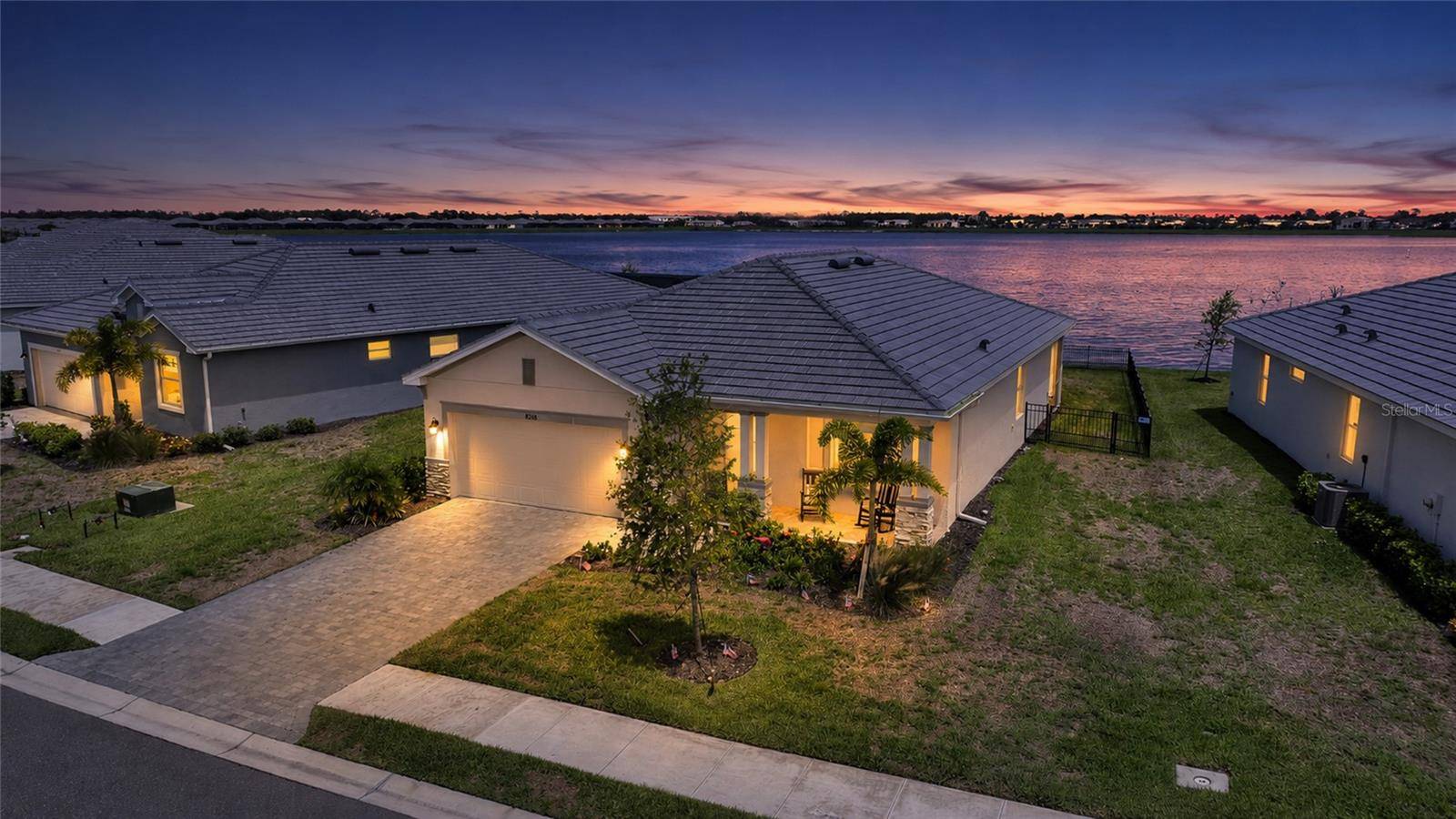 8268 SHORE LAKE DR, Englewood, FL 34224