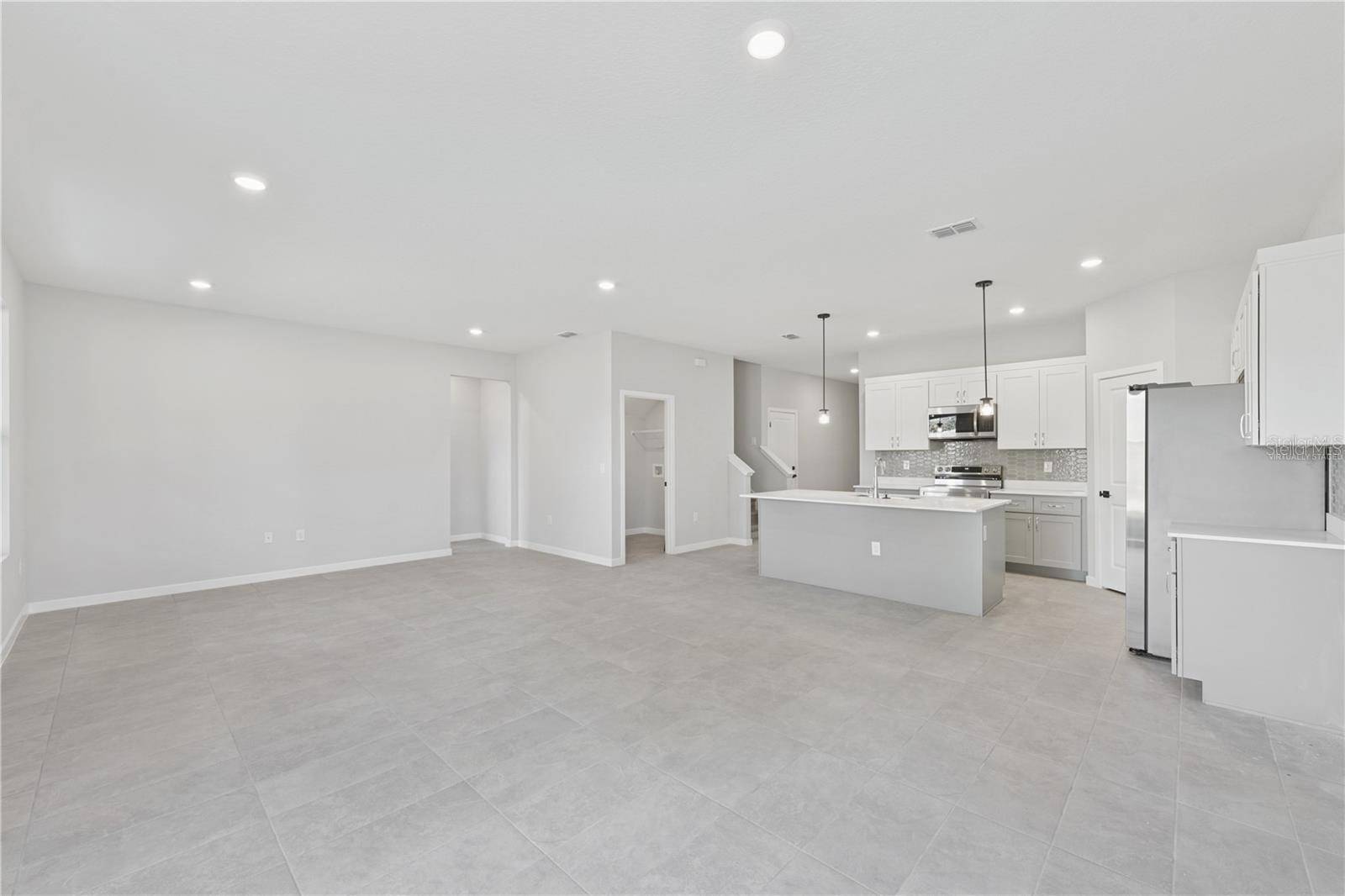 84 SPRINGWOOD DR, Palm Coast, FL 32137