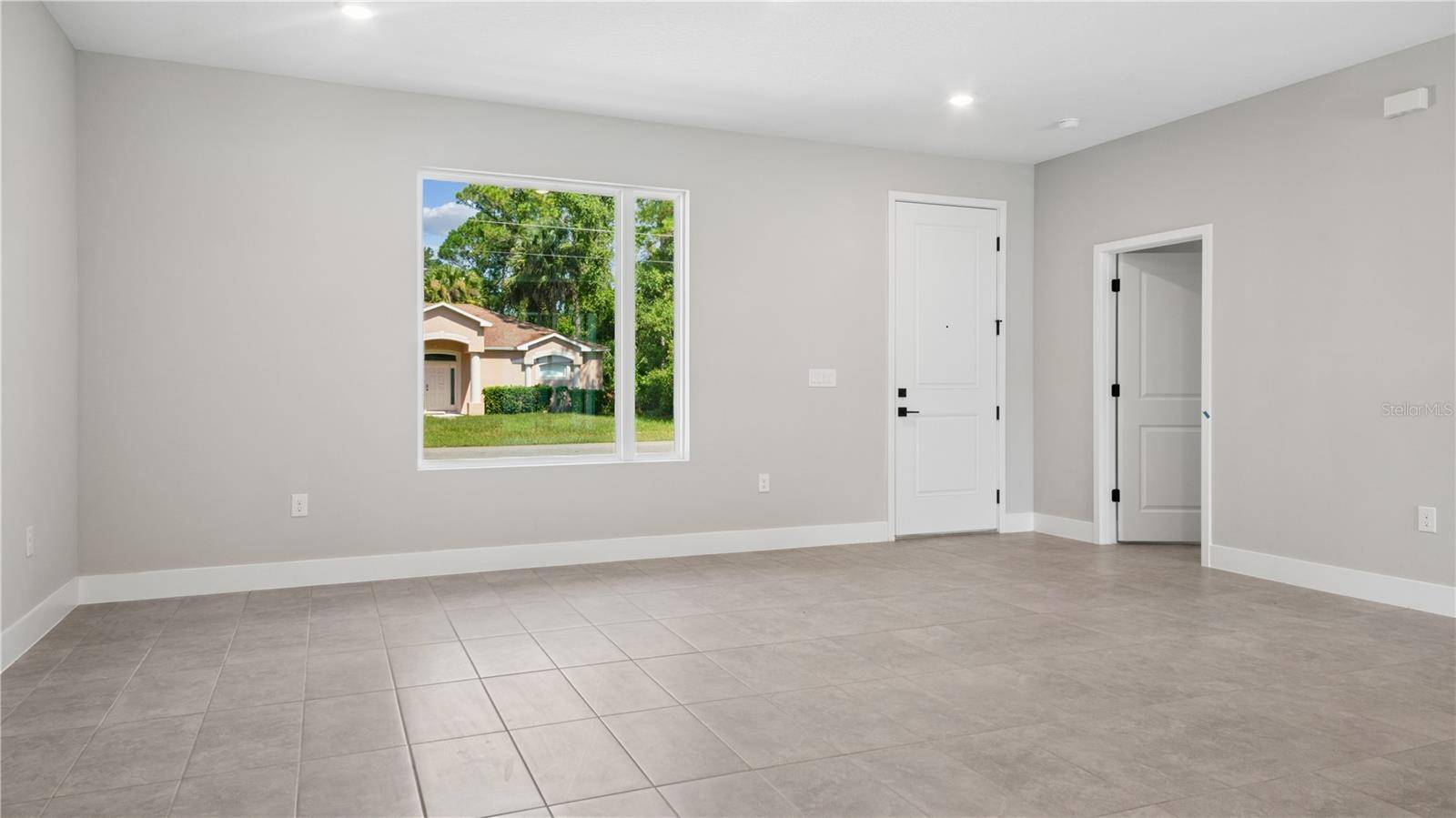 117 BAYSIDE DR, Palm Coast, FL 32137